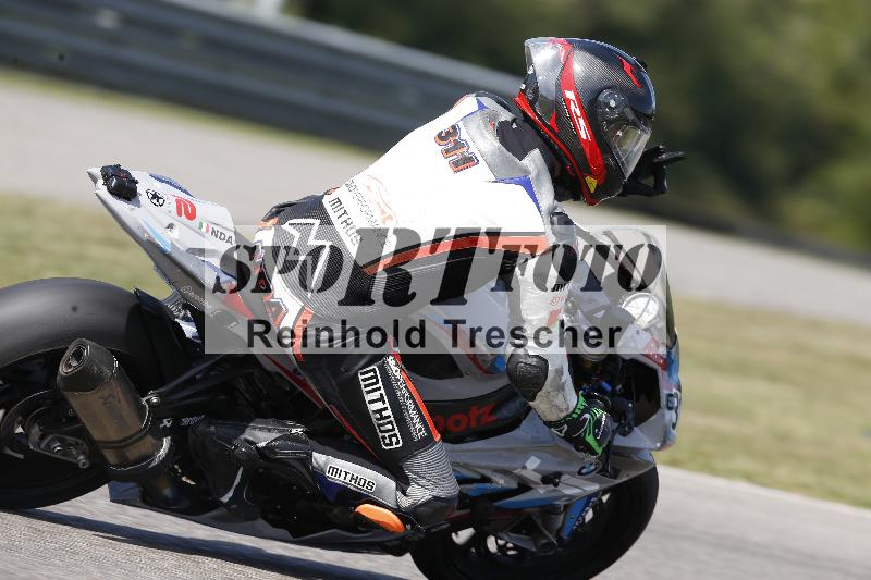 /Archiv-2025/49 26.08.2025 Cornu Master School ADR/rot-rouge/311